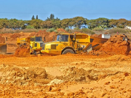 上海大型土石方工程，运距75公里正负2公里